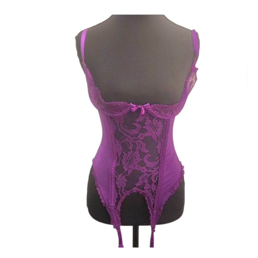 Vntg Frederick's of Hollywood Sz Med Purple Lace Chemise